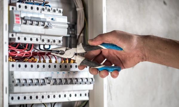Instalacje elektryczne Warszawa Mokotów – Cena